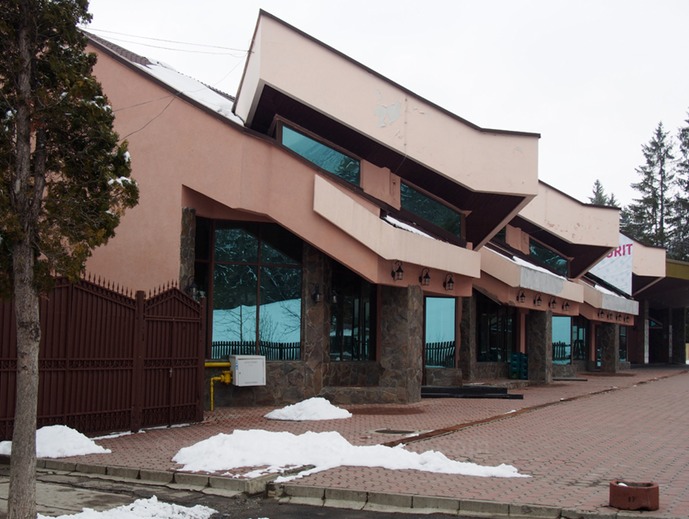 Daniel Cincu, Shopping-Center „Favorit“, 1982